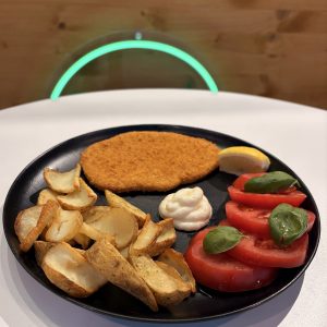 La Cotoletta di Pollo con Patate al forno